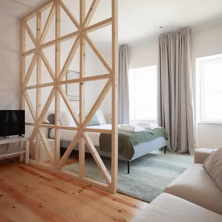 Campolide Charm * Лиссабон